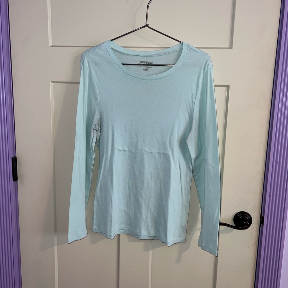 Women's Light Aqua Long Sleeve Top